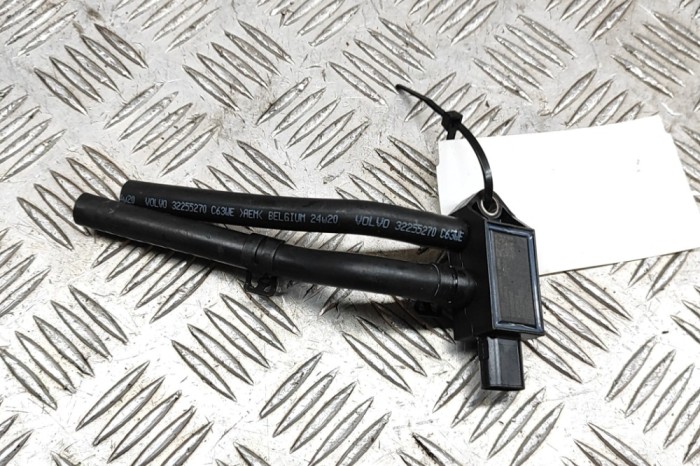 Senzor de presiune DPF VOLVO XC40 536 2024 OEM: 30668645,8888482221,81MPP17-02 28799638