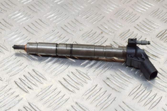 Injector de combustibil PORSCHE CAYENNE 92A 2017 OEM: 057130,0445117,277AM 11534224