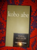 Femeia nisipurilor - Kobe Abe ( colectia cotidianul , 188 pagini)