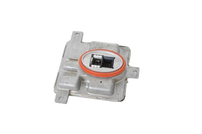 Unitate de control lumini xenon BMW 2 Coupe F22, F87 2014 OEM: 7318327 25445333