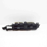 Gura de ventilație planșa de bord TOYOTA AURIS _E18_ 2014 OEM: 55670-02310,55670-02320,55670-02410,55670-02420,55670-02390,55670-02400,55412-02240 118