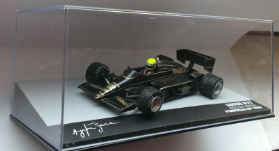 Macheta Lotus 97T Formula 1 1985 (Ayrton Senna) - Altaya 1/43 foto