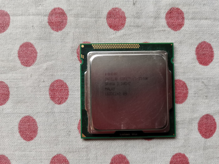 Procesor Intel Core I5 2500K 3.30GHz socket 1155, pasta Cadou.