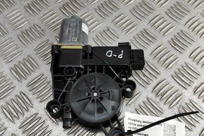 Motor macara geam ușă dreapta față ALFA ROMEO STELVIO 949_ 2018 OEM: 0130822068,6000626598,21597068 | 31991383