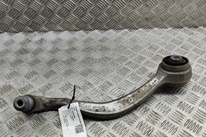 Braț curbat dreapta față BMW iX I20 2022 OEM: 6878074 30407598