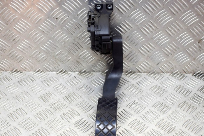 AUDI A8 D3 4E2, 4E8 2003 OEM: 6PV007770-28,4E1723503A,F30.0157.01 SKU: 13937176
