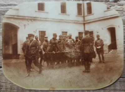 Artileristi romani in cadrul unui eveniment, perioada interbelica// fotografie foto