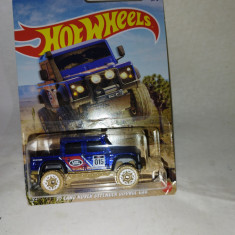 bnk jc Hot Wheels 2023 - 15 Land Rover Defender Double Cab