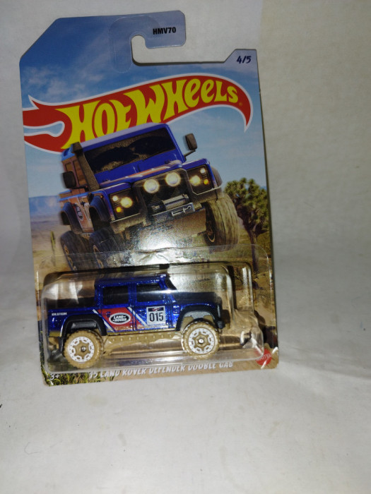 bnk jc Hot Wheels 2023 - 15 Land Rover Defender Double Cab