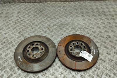 Set disc de fr&amp;acirc;nă față AUDI A3 Limousine 8VS, 8VM 2018 OEM: Sedan | 30700234 foto