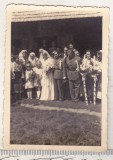 Bnk foto Cununie religioasa la biserica de lemn Bran - august 1941, Alb-Negru, Romania 1900 - 1950, Monarhie