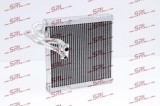 Evaporator AC Renault Captur 20, Clio 20; motor 1.0, 1.0 TCe, 1.3 TCe, 1.5 dci, 1.6 E-Tech, dimensiuni [mm] 225x235x38, iesire 14,4mm, intrare