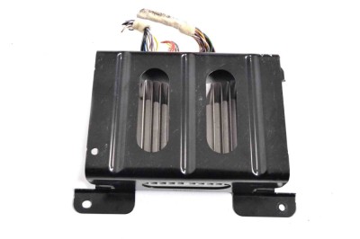 Amplificator de sunet JAGUAR XE X760 2016 OEM: GX73-19C164-RD foto