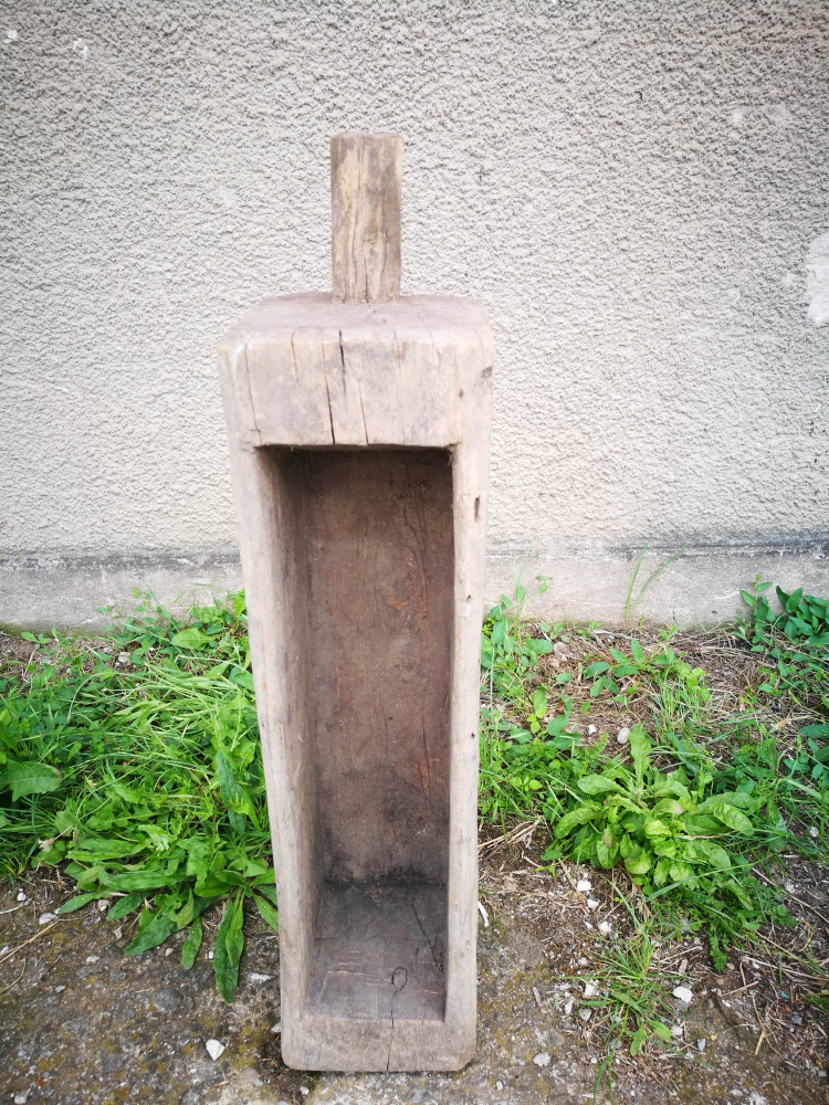 Piua / Pisalog vechi din lemn. | arhiva Okazii.ro