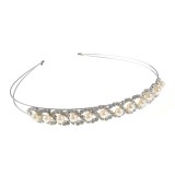 Bentita argintie cu perle