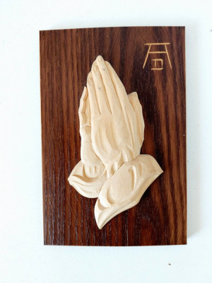 ** Placheta perete maini in rugaciune dupa Albrecht Durer, lemn sculptat, decor foto