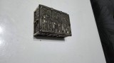 Caseta vintage metalica religioasa