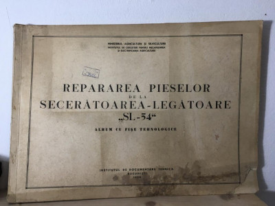 Ministerul Agriculturii si Silviculturii - Repararea Pieselor de la Seceratoarea-Legatoare foto