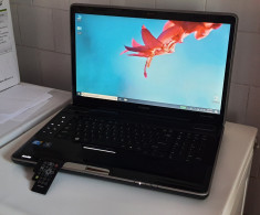 Laptop TOSHIBA18.4&amp;quot; (i5+6Gb Ram+SSD 500Gb+HDD 640 Gb+Telecomamda+18.4&amp;quot;) foto