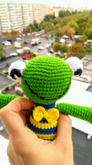 Broscuta - jucarie crosetata - amigurumi foto