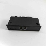 USB MERCEDES-BENZ C Cabrio A205 2017 OEM: A2058200526,A2139062604 | 32695901