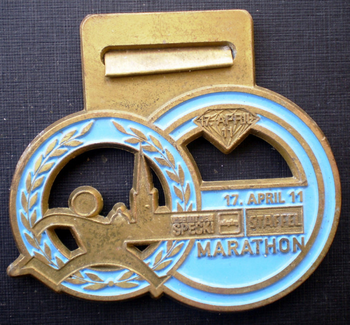 5.149 MEDALIE AUSTRIA WIEN VIENA MARATON MARATHON 17 APRILIE 2011 L61mm