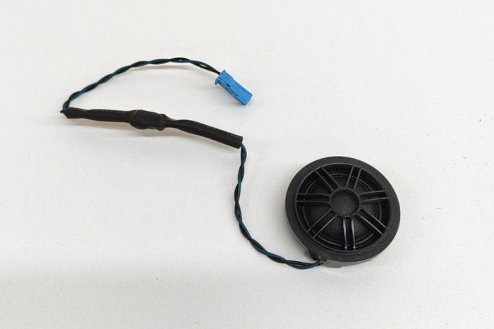 Difuzor ușă st&acirc;nga spate BMW X5 E70 2010 OEM: 9212077 | 26059227