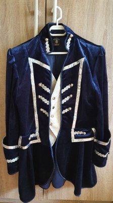 Costum conte (recuzita) foto