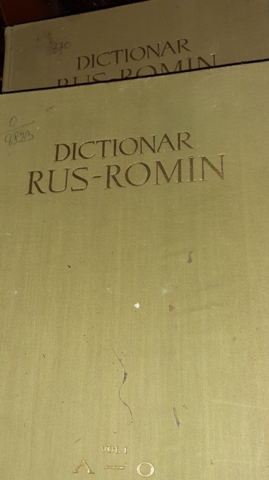 DICTIONAR RUS ROMAN FORMAT MARE 2 VOLUME 1960 T
