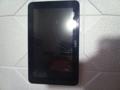 Tableta AIRIS touchscreen defect foto