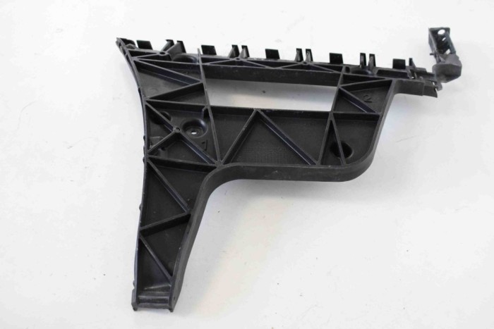 Suport bara de protecție st&acirc;nga spate AUDI A4 Avant 8K5, B8 2010 OEM: 8K9807453 3973478