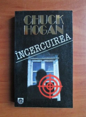 Chuck Hogan - Incercuirea foto