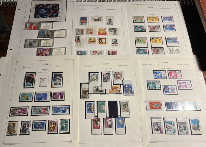 URSS nedantelate pe pagini de album