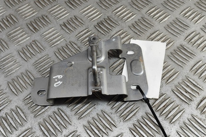 Zăvor de siguranță capota AUDI A5 Avant 2024 OEM: 8MA823186A | 31878884