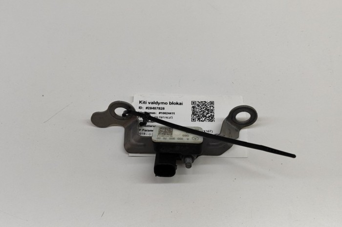 Senzor de accelerație MERCEDES-BENZ GLS X167 2022 OEM: A0009057600 28487828