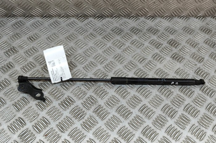 Amortizor capota dreapta față TOYOTA LAND CRUISER _J15_ 2017 OEM: 53440-0W270 23843496