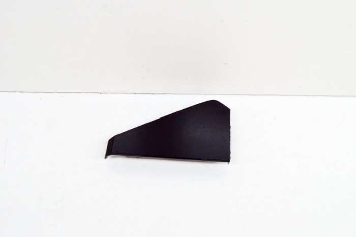 nerasta AUDI E-TRON GEN 2020 OEM: 4KR857968 16041908