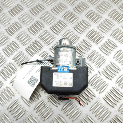 Releu VW PHAETON 3D_ 2003 OEM: 3D0919083,1330522900,3D0919433,0333006024,3D0919507 | 32593177 foto