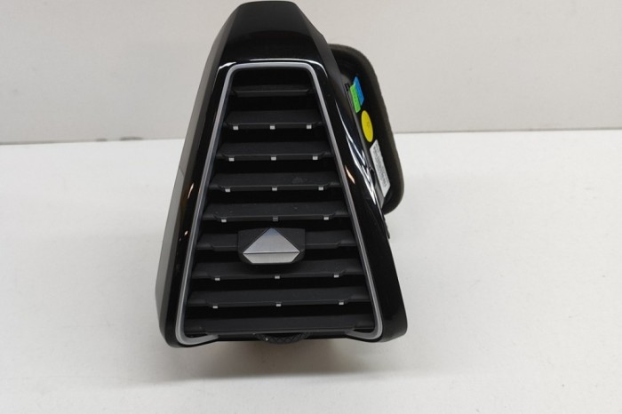Gura de ventilație planșa de bord CITRO&Euml;N DS7 Crossback 2021 OEM: 98161422DX | 27731836