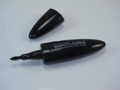 TUS NEGRU CU APLICARE USOARA TIP CARIOCA MAYBELLINE MASTER PRECISE CURVY foto