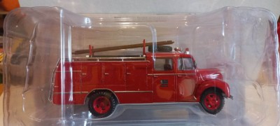Macheta Ebro B-45 Pompieri Zaragoza - Salvat scara 1:43 foto