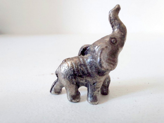 Elefant figurina miniatura metal neferos 2x3cm