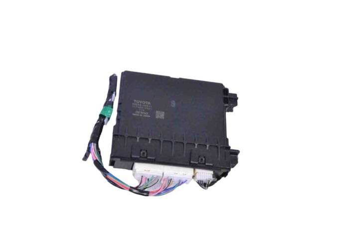 Alt modul de control LEXUS RC _C1_ 2014 OEM: 88650-24511 14992590