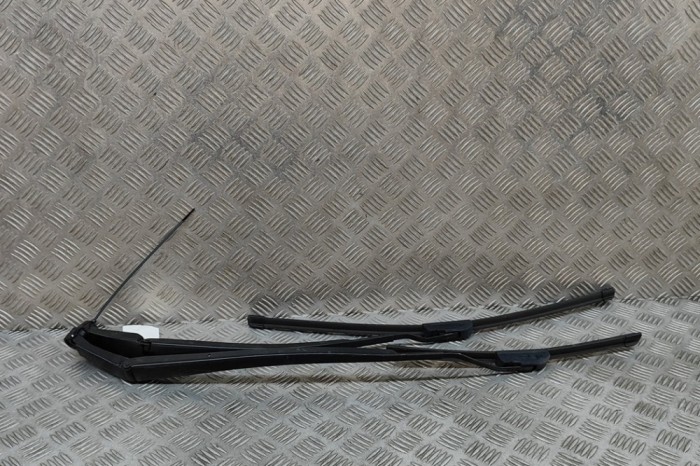 Braț ștergător față TOYOTA RAV 4 IV _A4_ 2015 OEM: 85221-42150,85211-42140 28359811