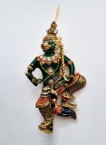 Brosa Zeitate Thailandeza cu Strass, Bijuterie Emailata, 3x6cm, Prindere Ac, Brosa Fashion, Figura Hindusa
