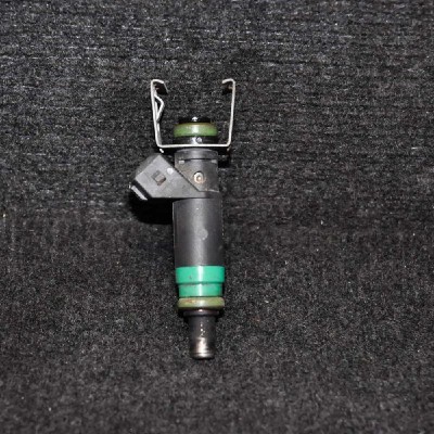 Injector de combustibil FORD FOCUS II Sedan DB_ 2005 OEM: 98MF9F593 2210549 foto