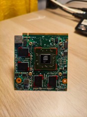 ATI Mobility Radeon HD 2600 (216MJBKA15FG)