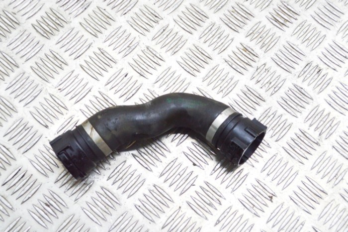 Furtun radiator răcire dreapta BMW 4 Gran Coupe F36 2015 OEM: 7812942 12056302