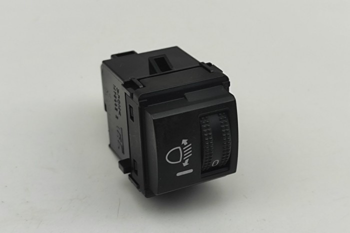 Comutator de reglare &icirc;nălțime faruri TOYOTA PRIUS _W6_ 2023 OEM: 84152-V2010 30920754