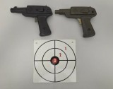 Pistol cu tinta din anii '70-'80